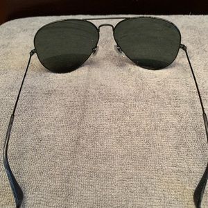 Women’s Ray Ban Aviators good condition